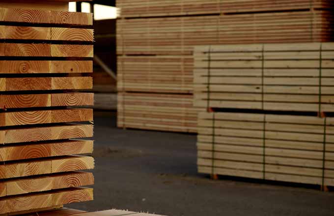 Des parlementaires pointent une distorsion de concurrence à l’encontre du bois dans la construction